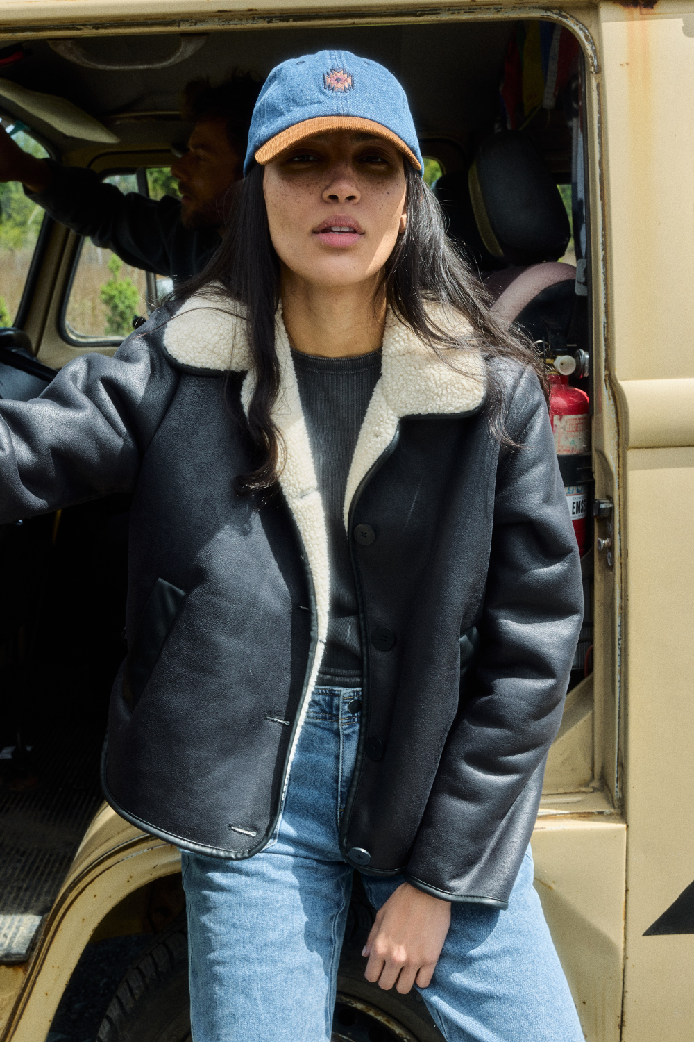 Chaqueta Florie Reciclada Negra Mujer – Wild Lama
