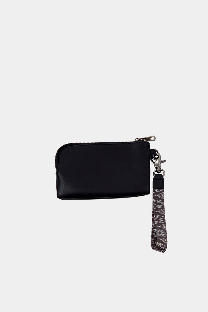 Pouch Nou Cuero Reciclado Negro