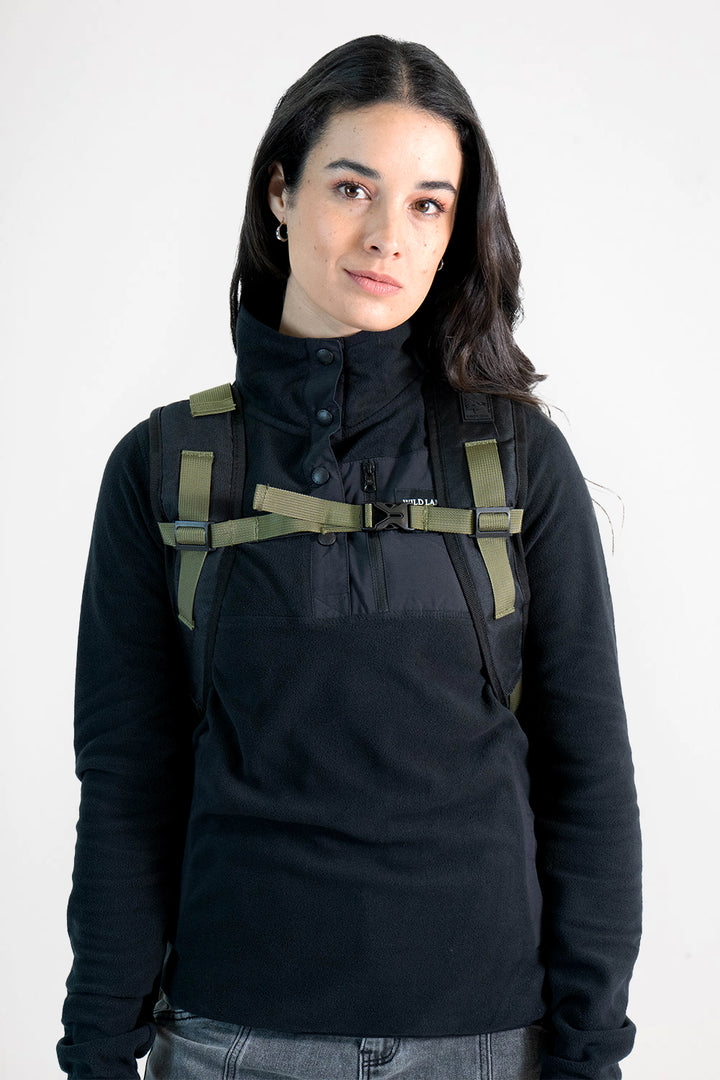 Bolso Travel Bek Reciclada Negra Verde 60L