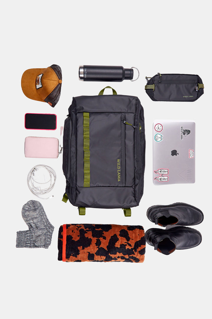 Mochila Travel Duma Reciclada Negra Verde 40L