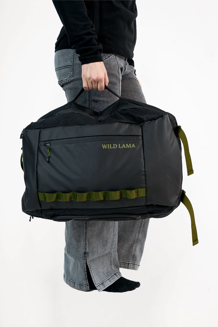 Mochila Travel Duma Reciclada Negra Verde 40L