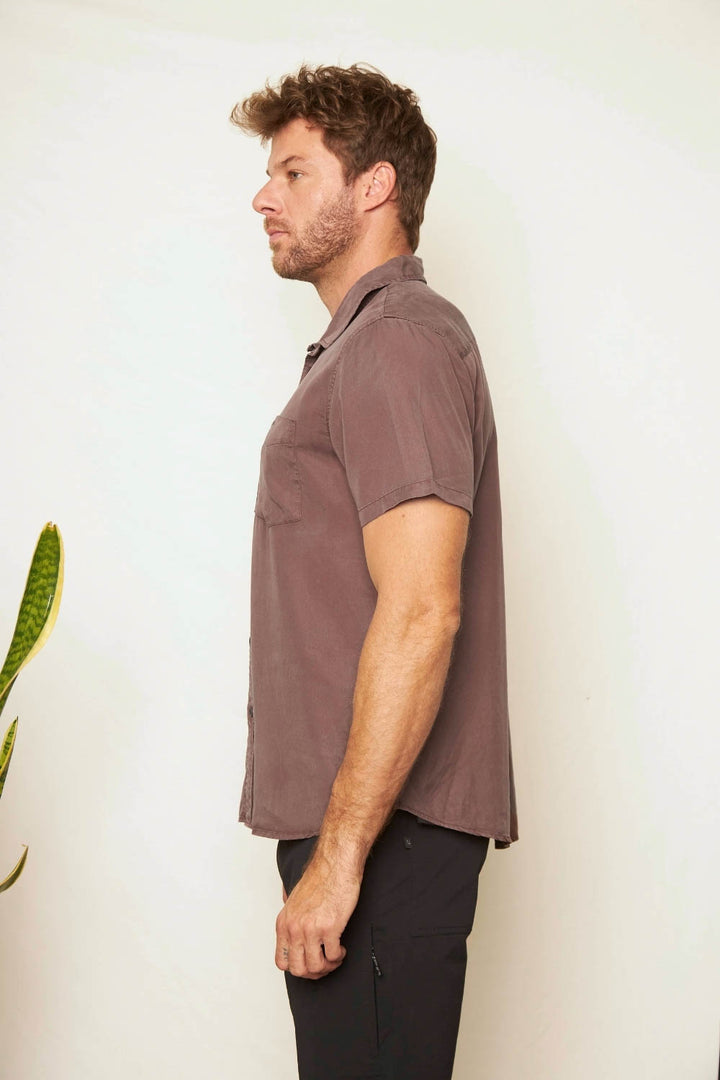 Camisa Jim Café Hombre