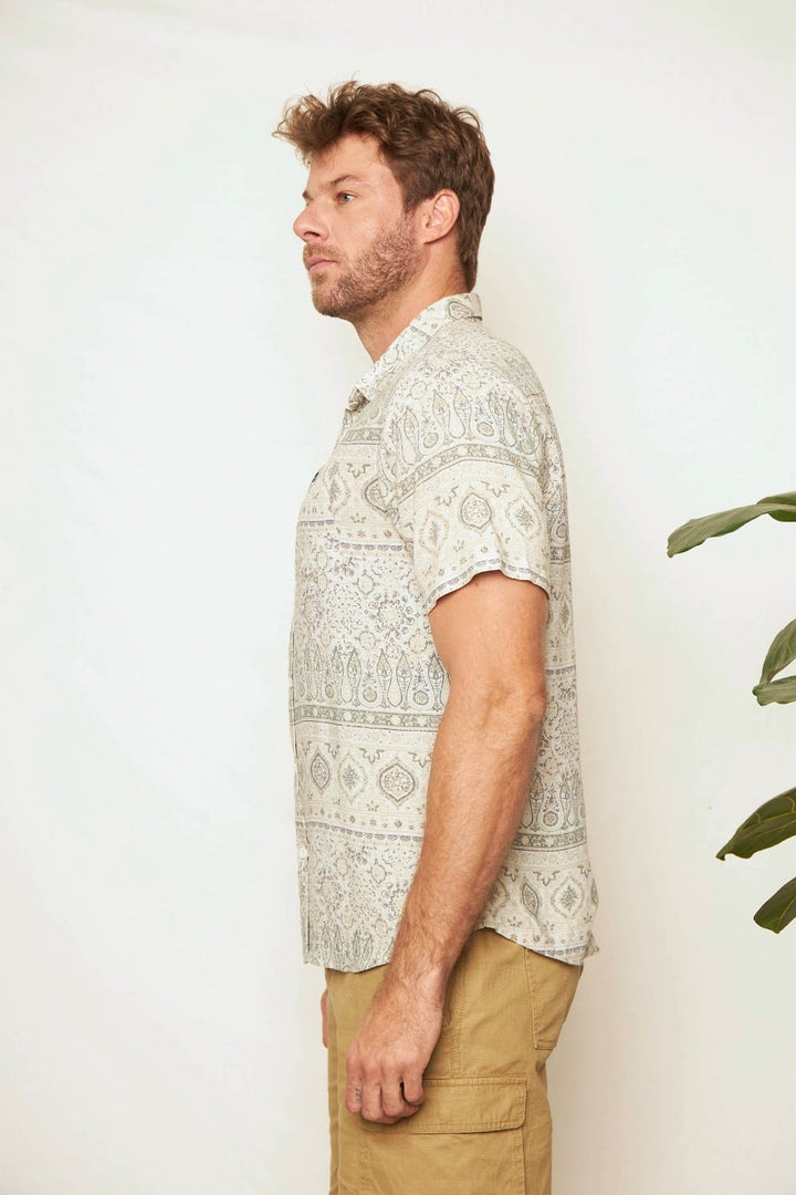 Camisa Mero Paisley Beige Hombre