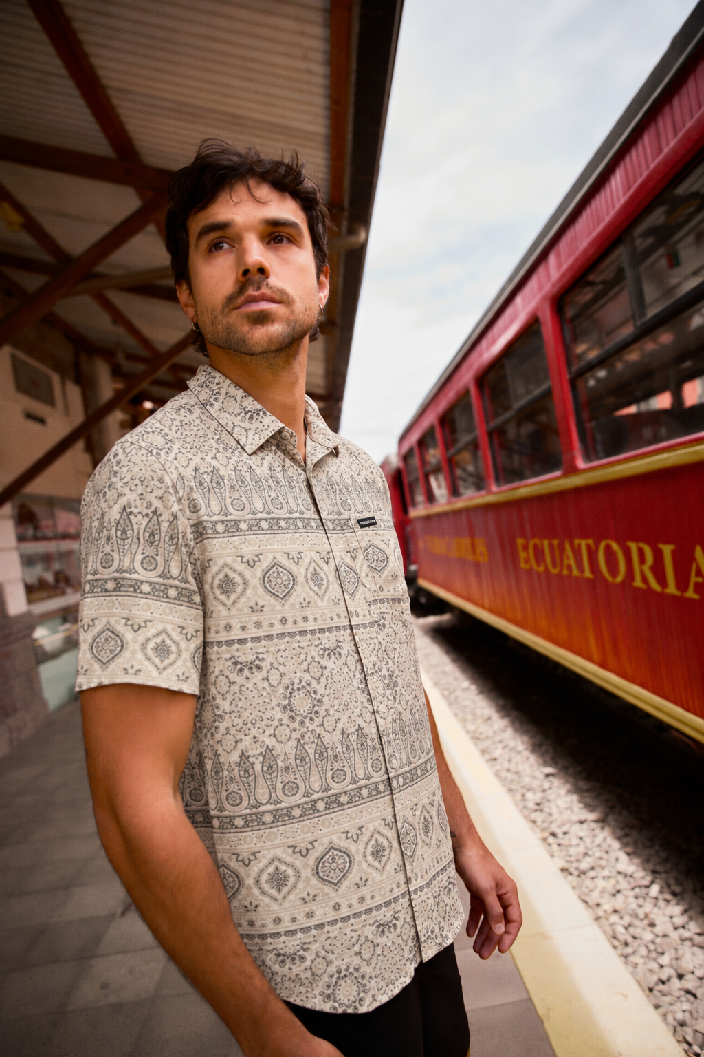 Camisa Mero Paisley Beige Hombre