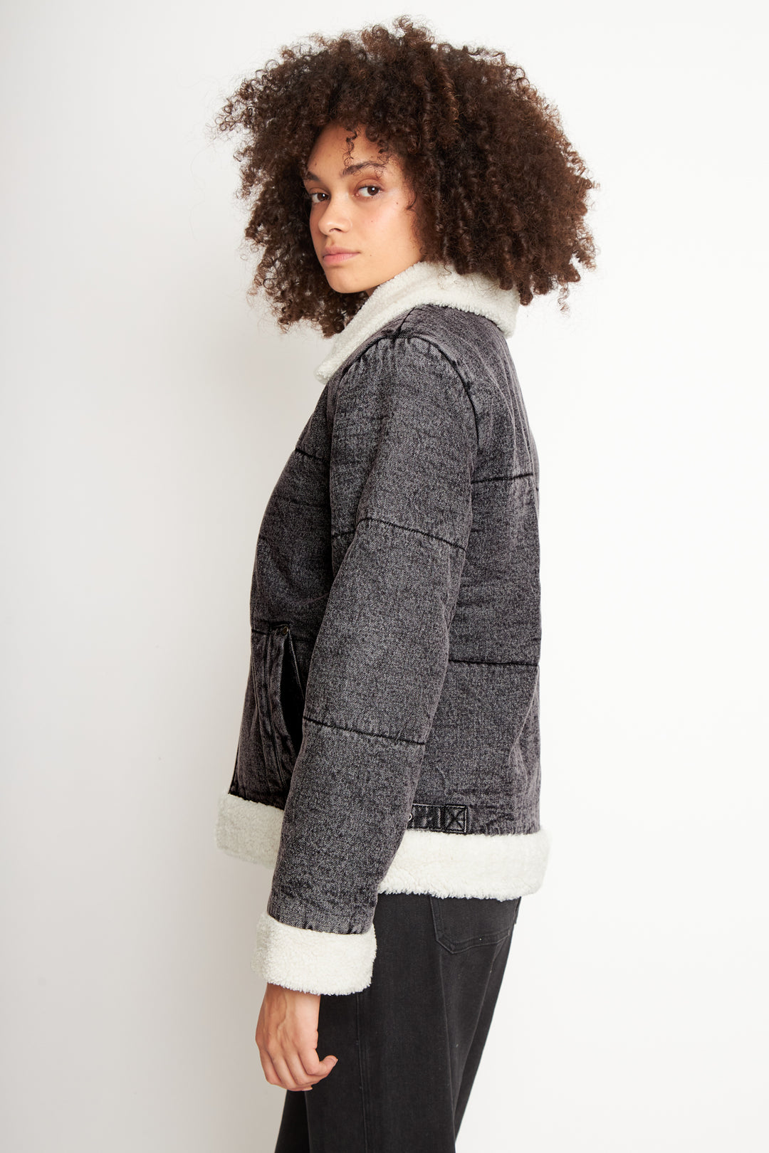 Chaqueta Sur Puffa Orgánica Negra Mujer