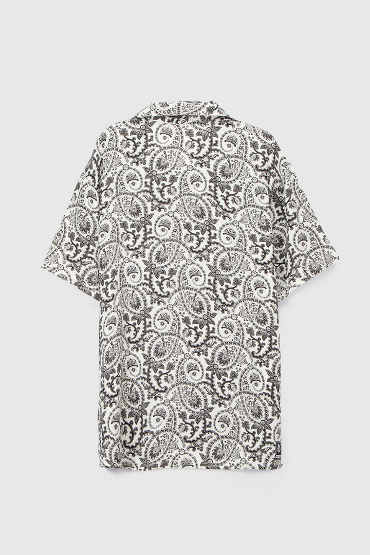 Guayabera Ecuador Paisley Blanco y Negro Hombre