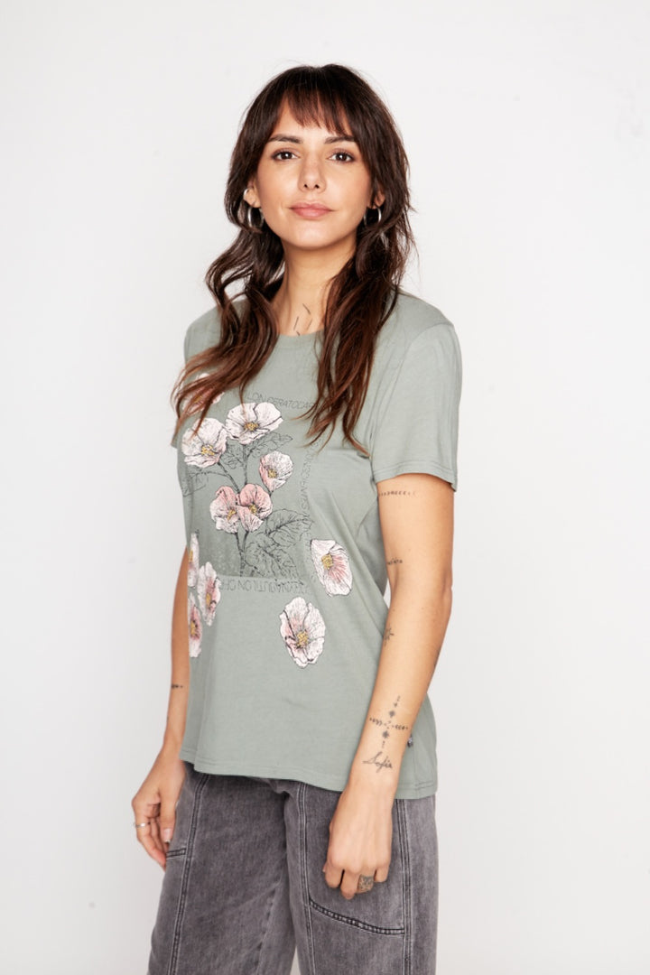 Polera Tila Orgánica Verde Mujer