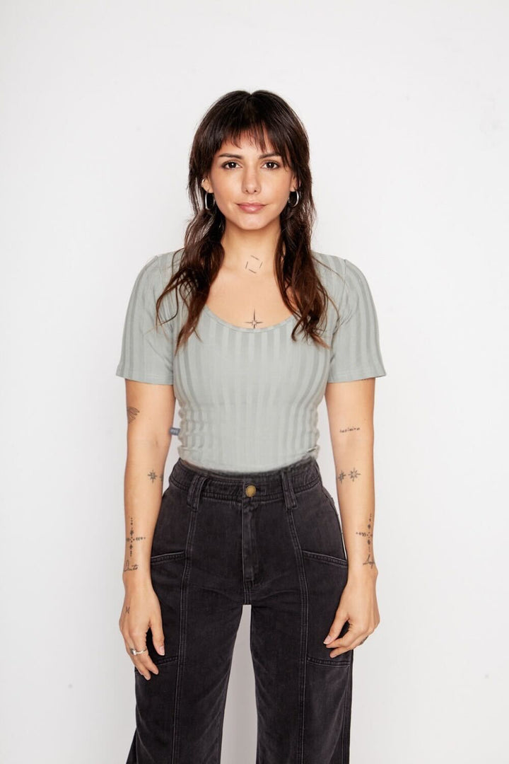 Polera Lupi Orgánica Verde Mujer