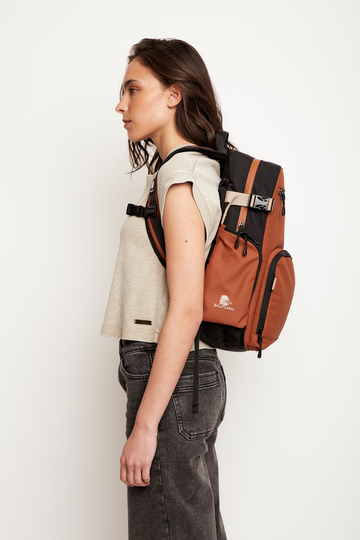 Mochila Travel Nera Terracota 16 Lts.