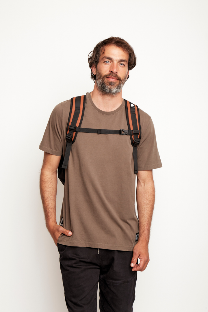 Mochila Travel Nera Terracota 16 Lts.