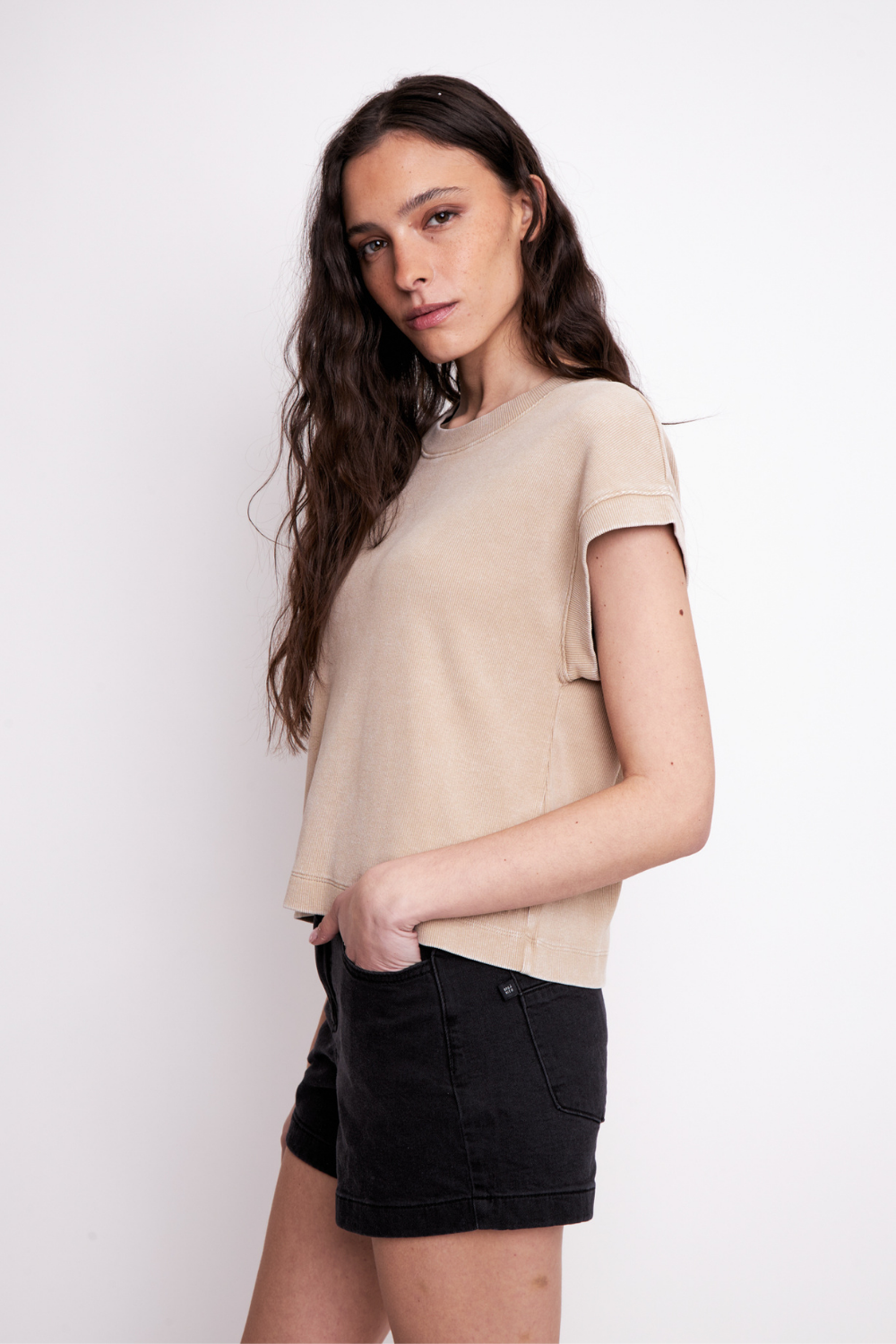 Polera Elis Orgánica Beige Mujer