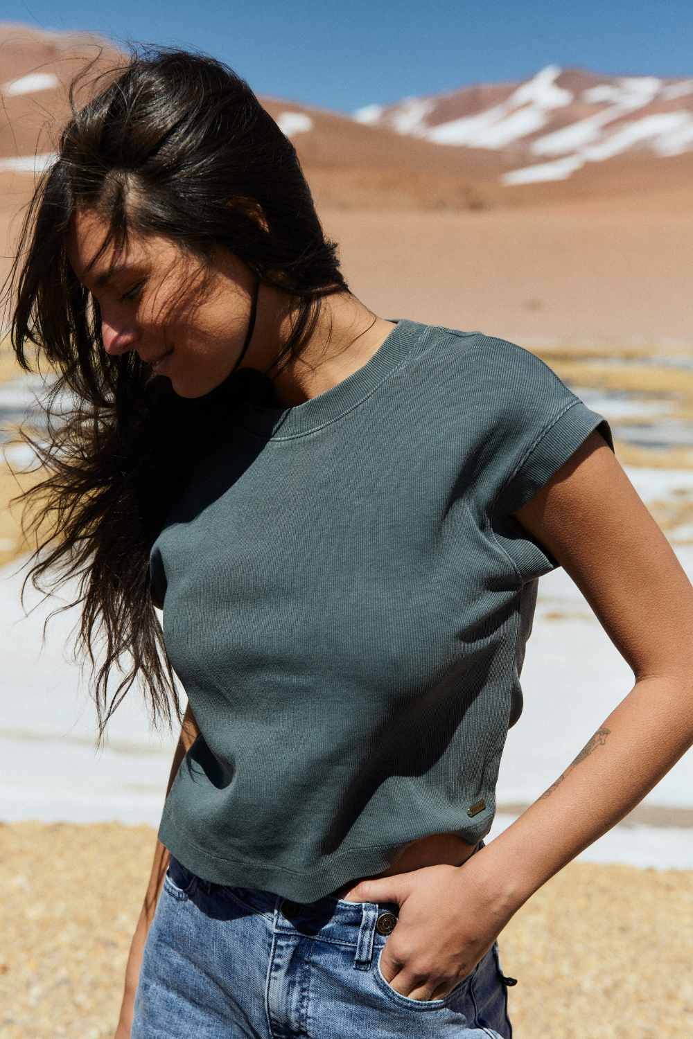 Polera Elis Orgánica Petróleo Mujer