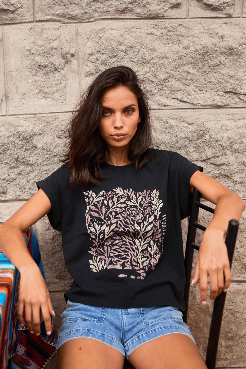 Polera Nirva Orgánica Negra Mujer