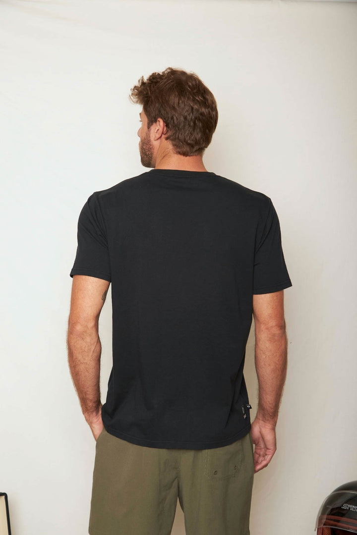 Polera Soles Orgánica Negra Hombre