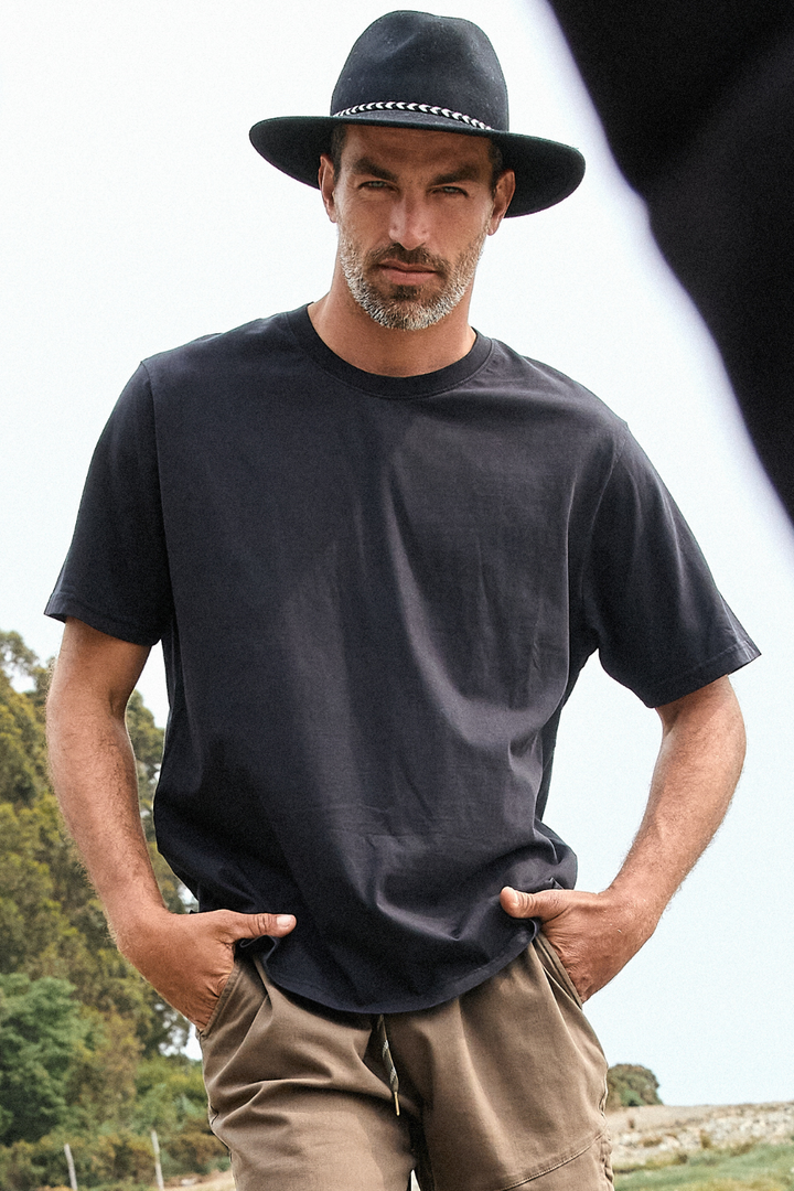 Polera Bat Orgánica Negro Hombre