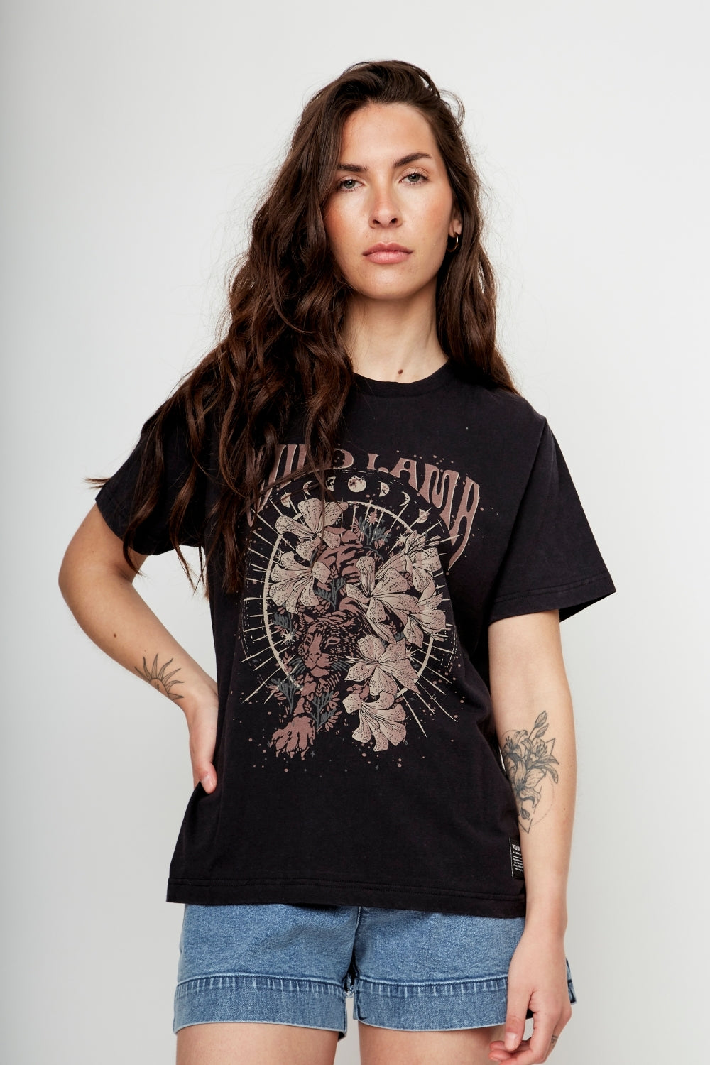 Polera Genovesa Orgánica Negra Tigre Mujer