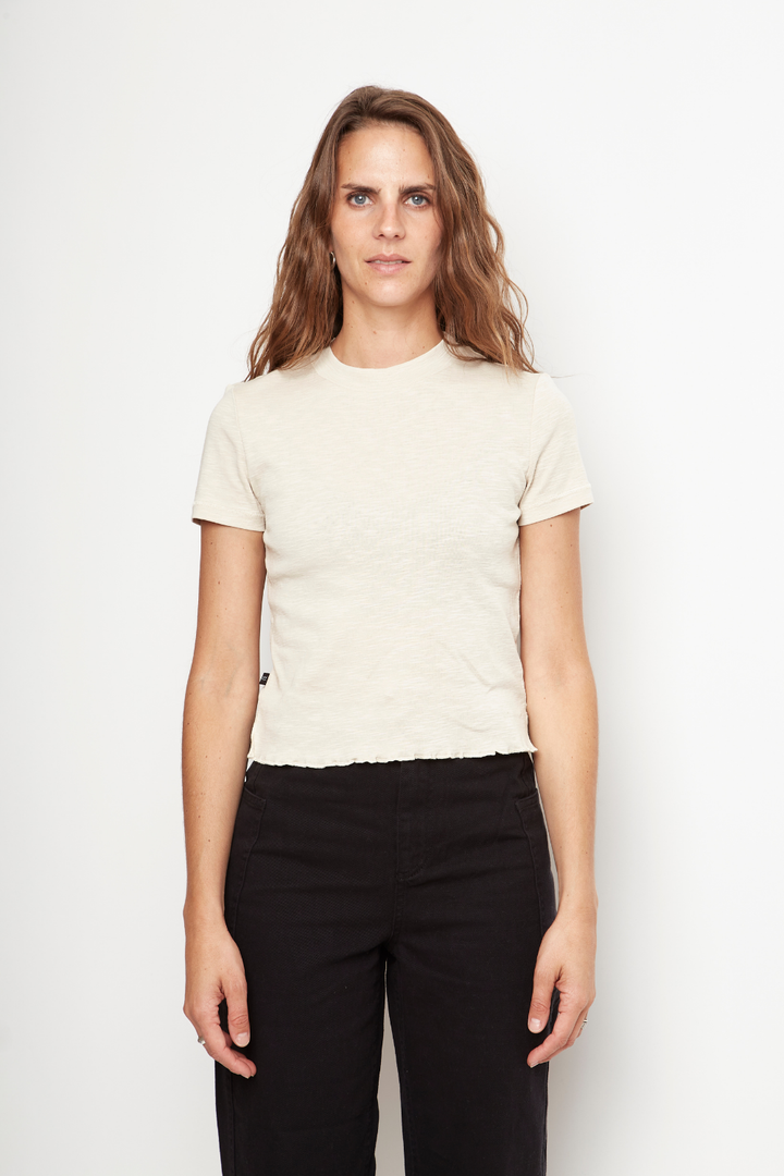 Polera Hilia Orgánica Beige Mujer