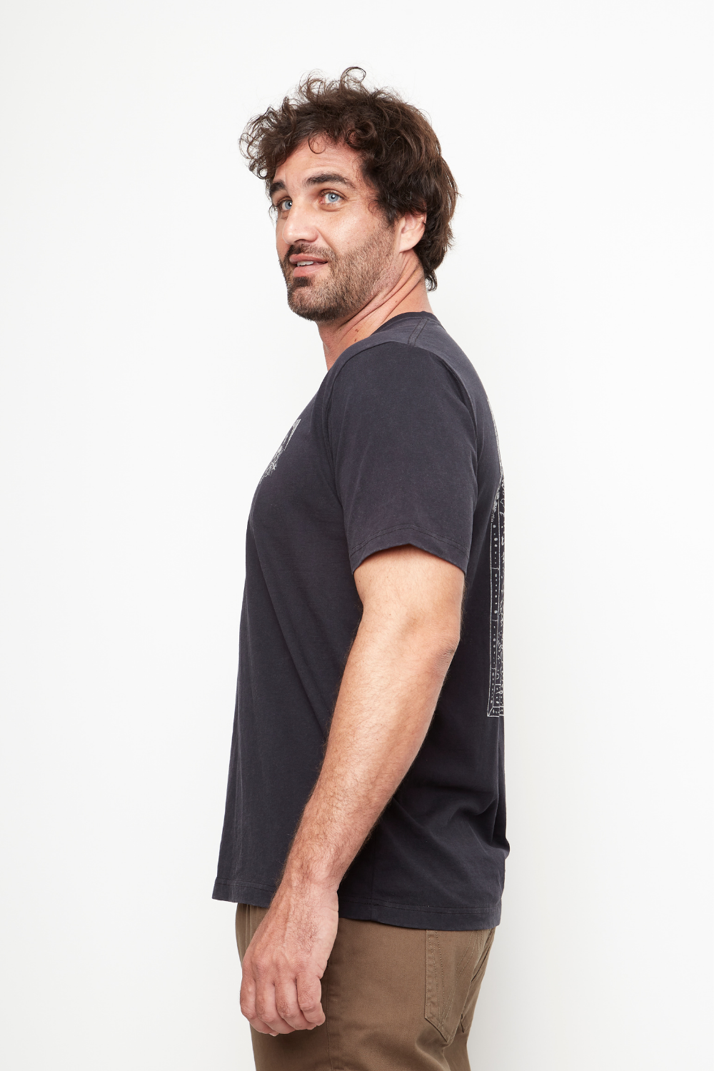 Polera Karu Orgánica Negro Hombre