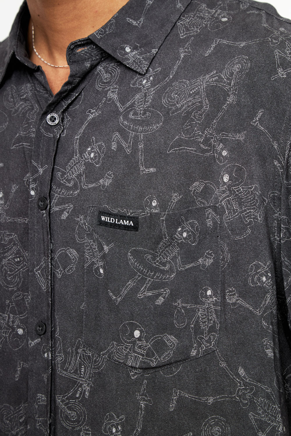 Camisa Mero Calaveras Hombre ECOVERO™