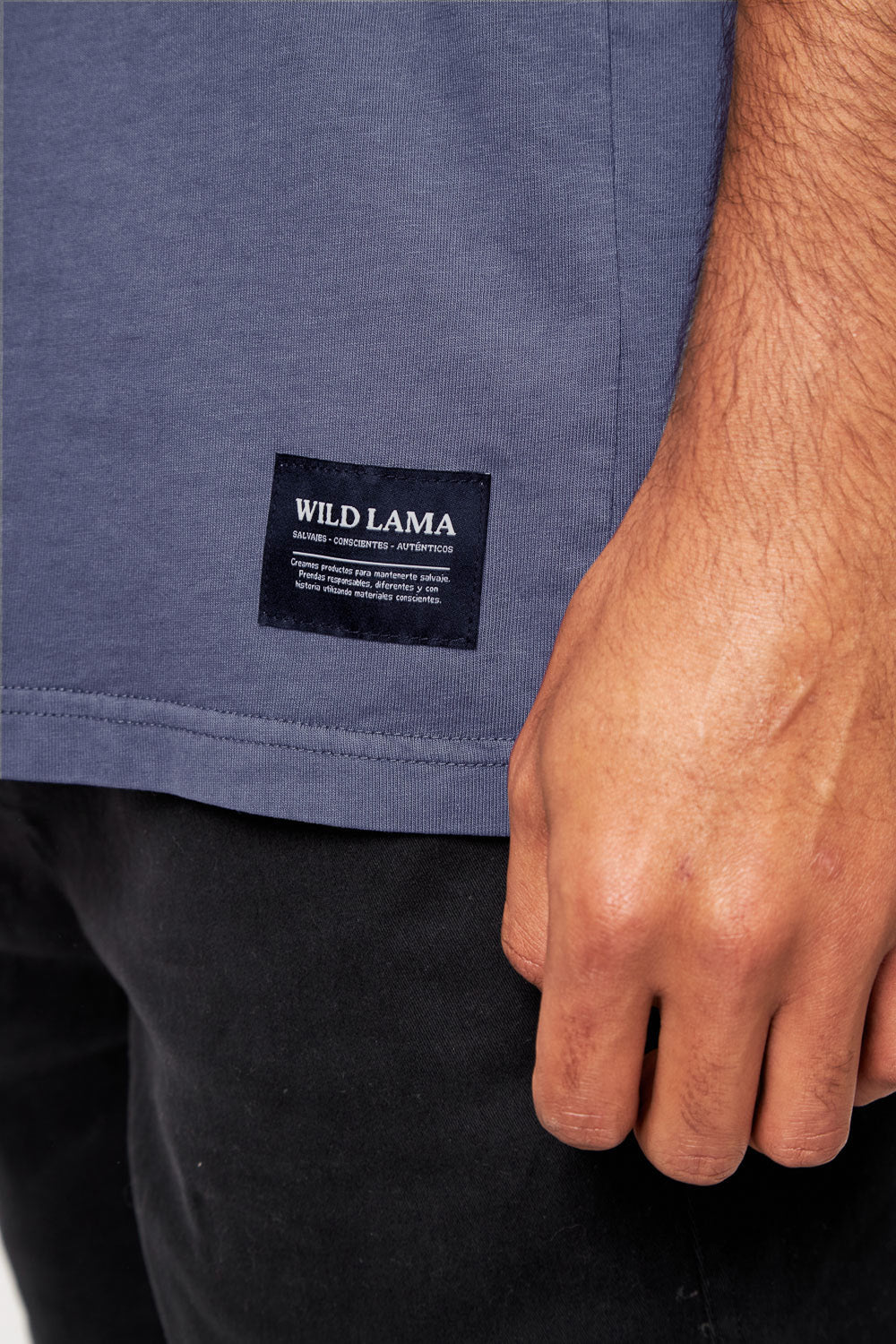 Polera Bat Orgánica Azul Hombre
