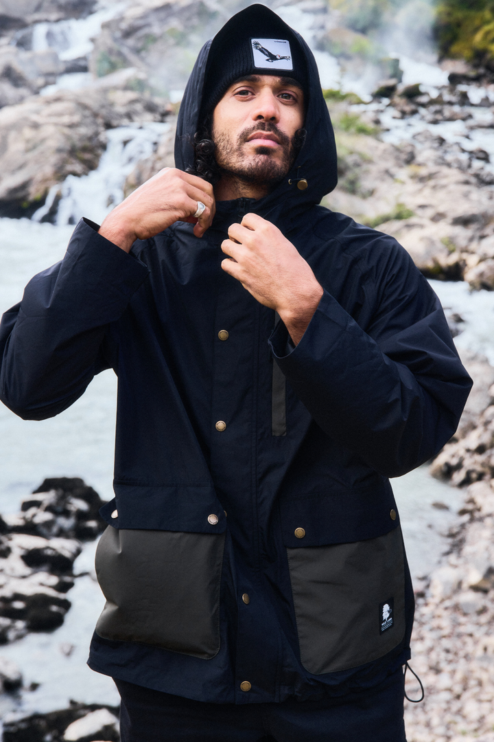 Impermeable Kol Reciclado Negro Hombre