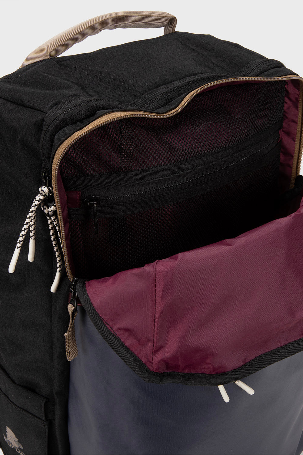 Mochila Travel Nala L Reciclada Gris Azulado 35 Lts.
