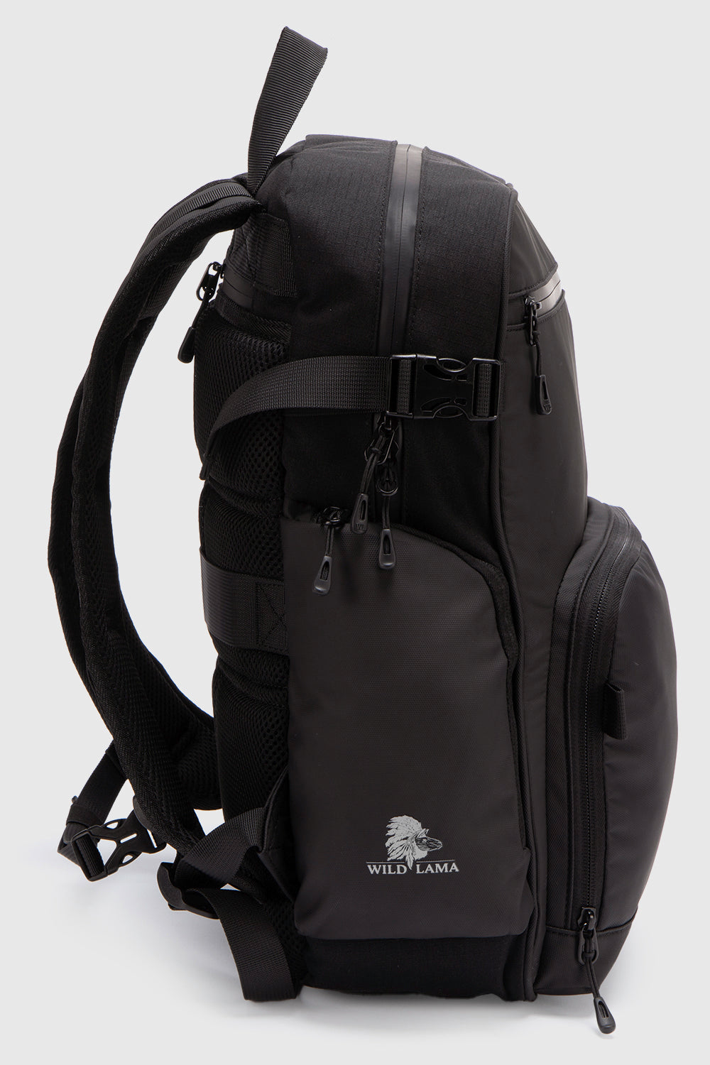 Mochila Travel Nera Reciclada Negra 16 Lts.