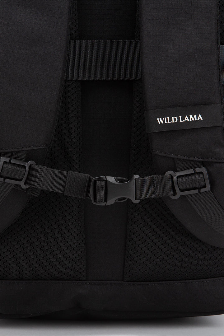 Mochila Travel Nala M Reciclada Negra 32 Lts.
