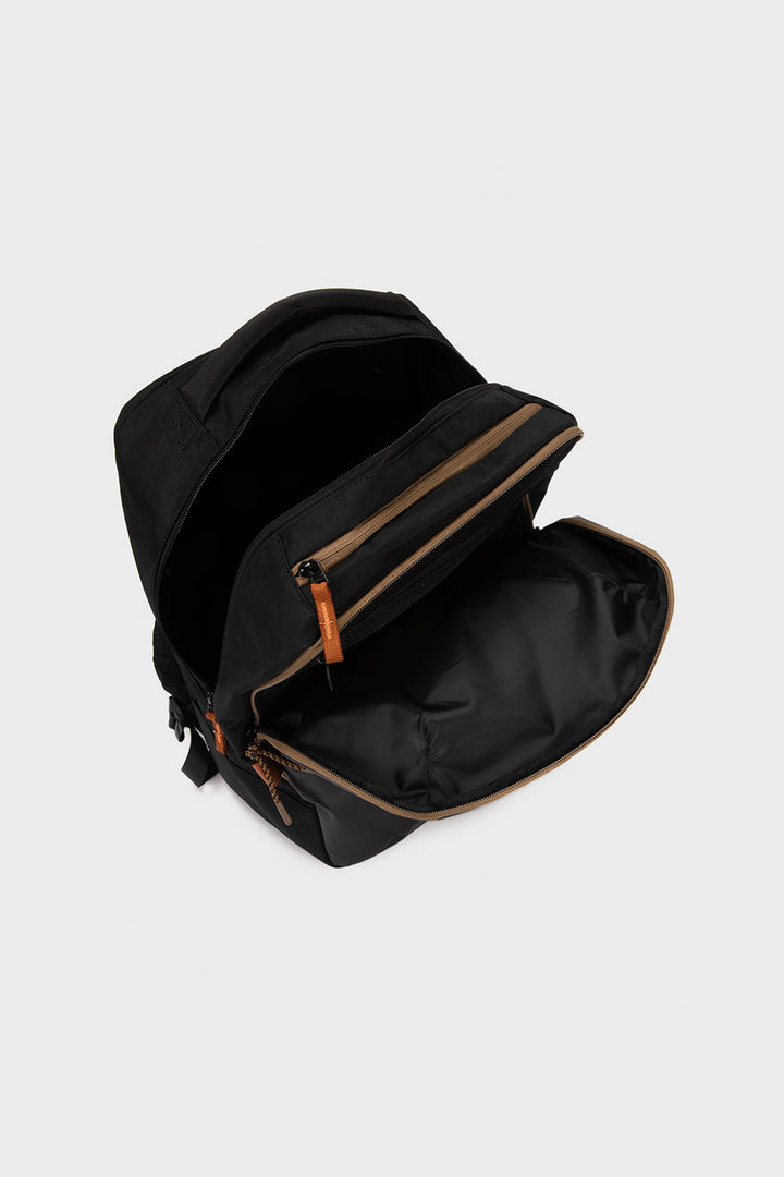 Mochila Travel Nala M Reciclada Negra 32 Lts.