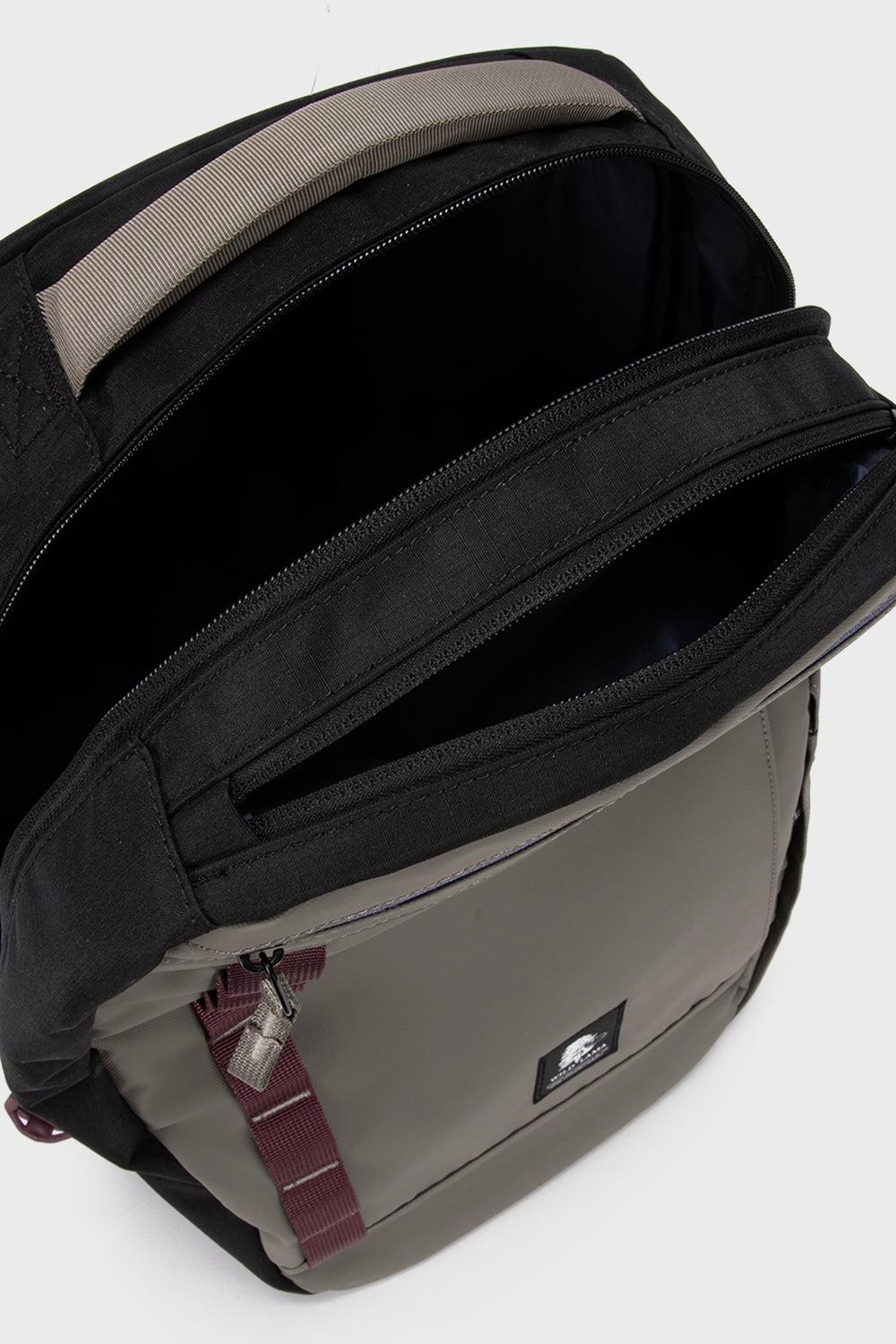 Mochila Travel Baku S Reciclada Beige 21 Lts.