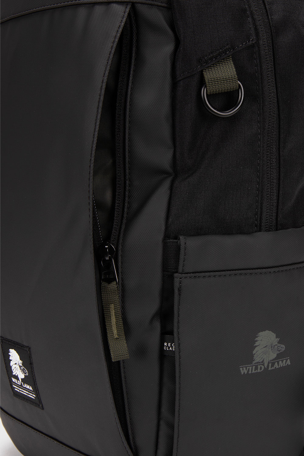 Mochila Travel Baku S Reciclada Negra 21 Lts.