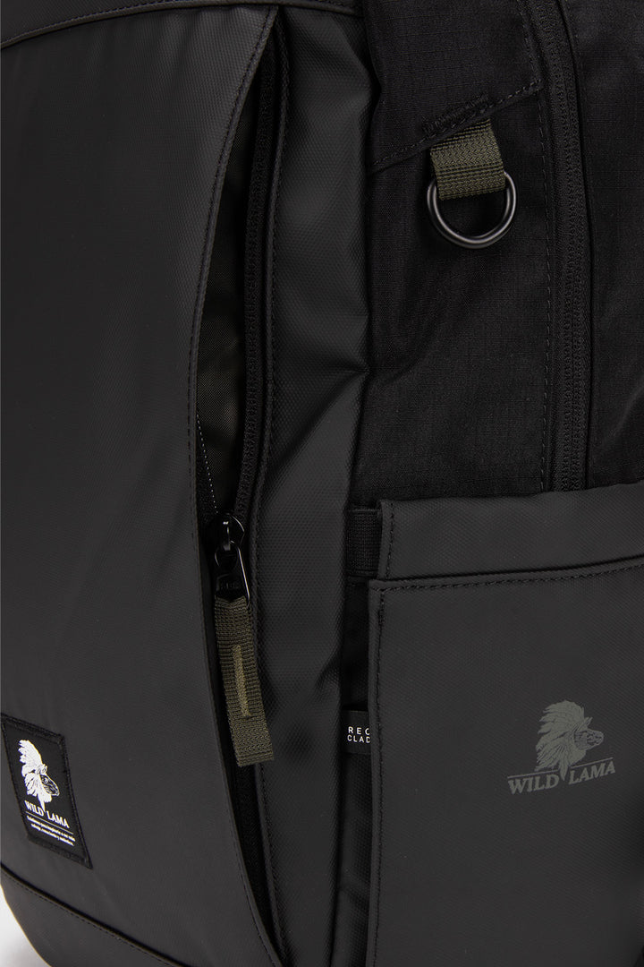 Mochila Travel Baku S Reciclada Negra 21 Lts.