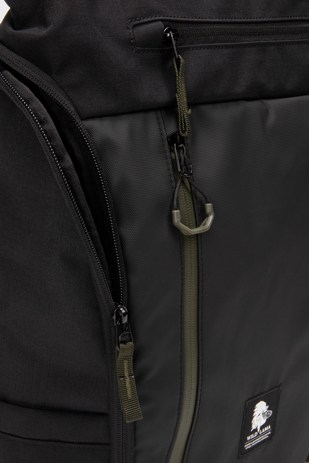 Mochila Travel Oca Reciclada Negra 24 Lts.