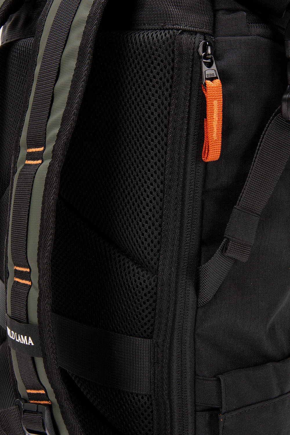 Mochila Travel Oca Reciclada Verde 24 Lts.