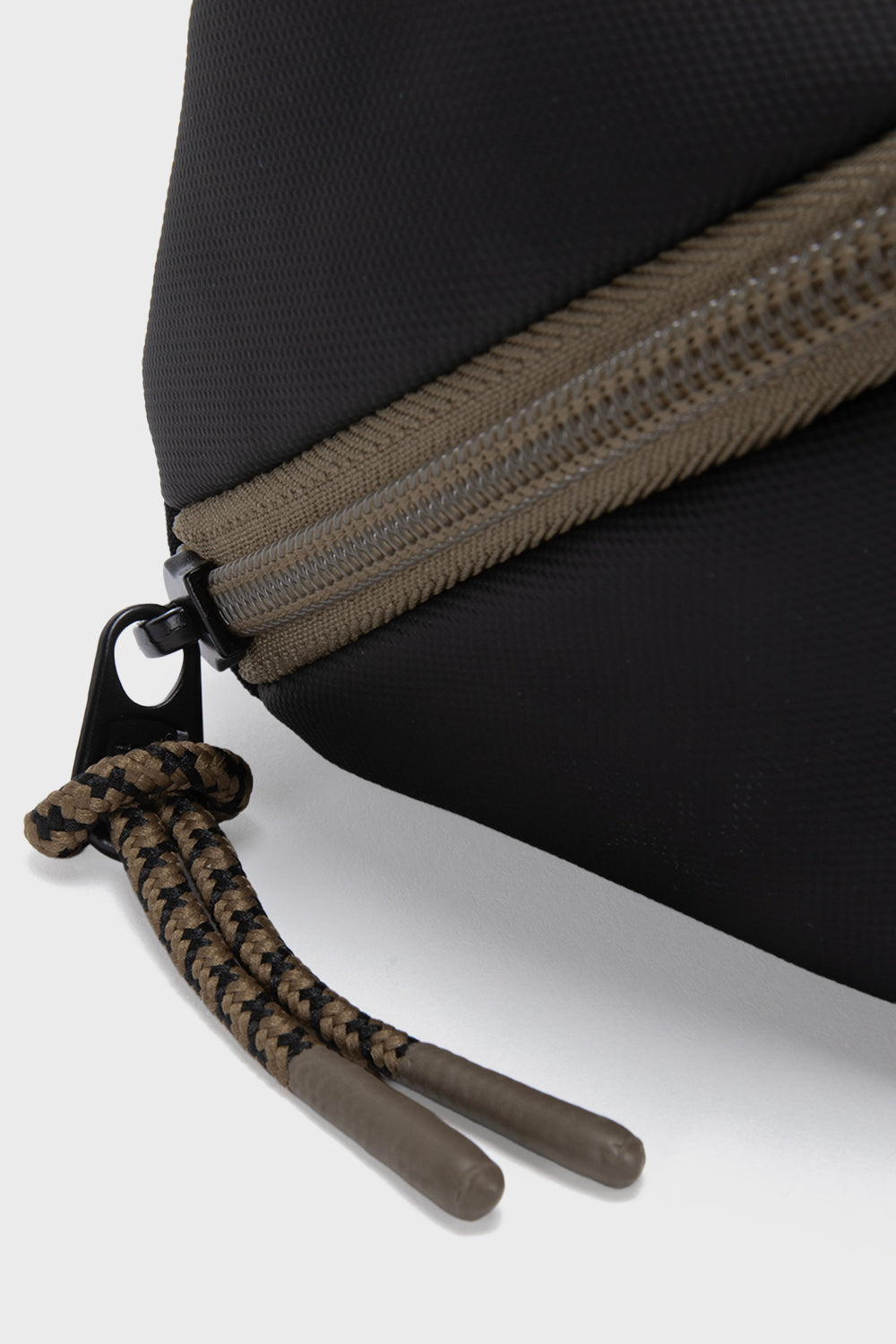 Neceser Travel Jackie Reciclado Negro 4 Lts.
