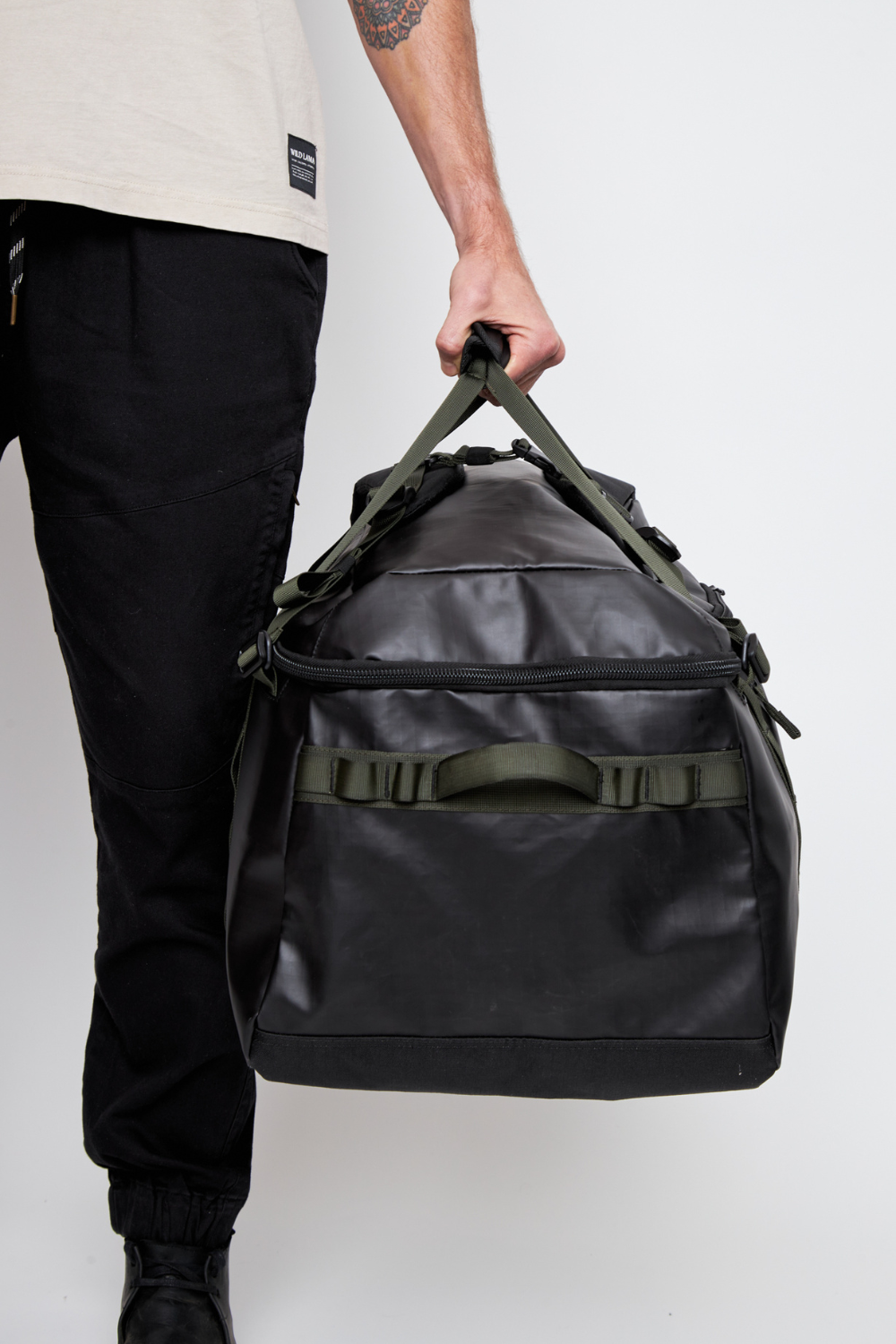 Bolso Duffle Travel Deko Negro 87 Lts.