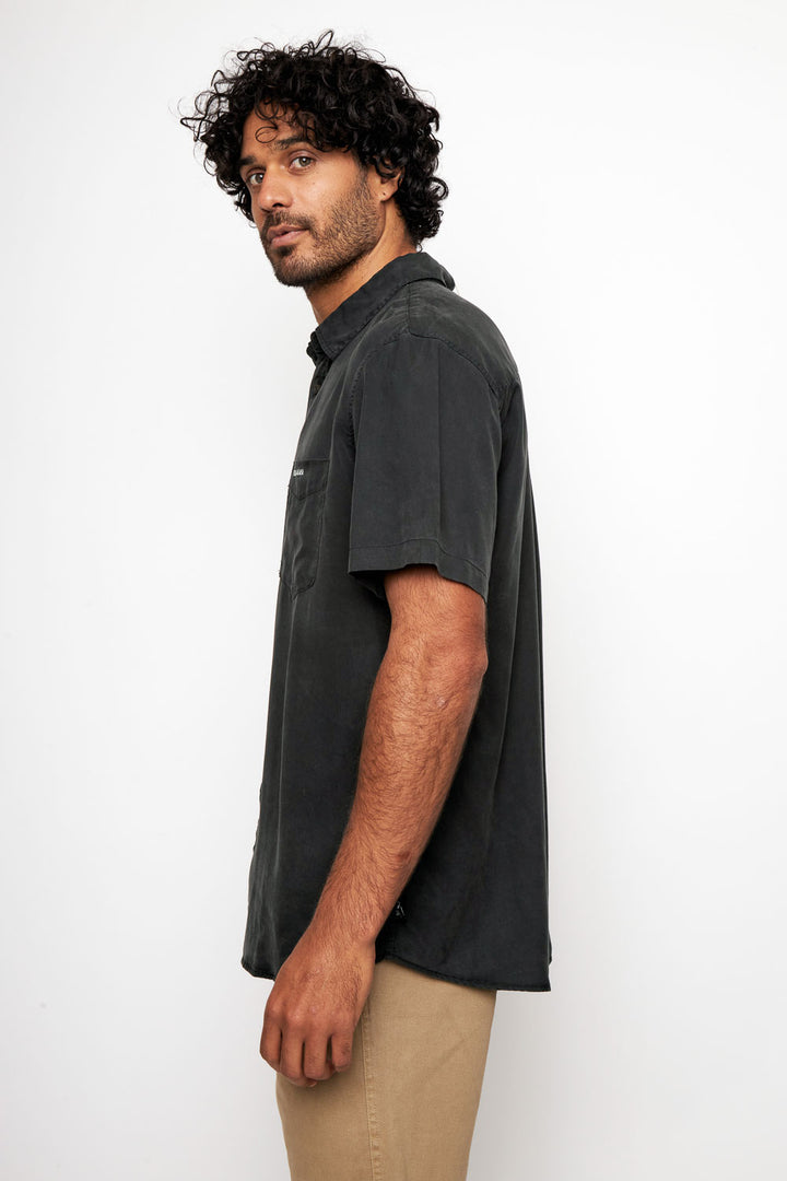 Camisa Jim Negra Hombre
