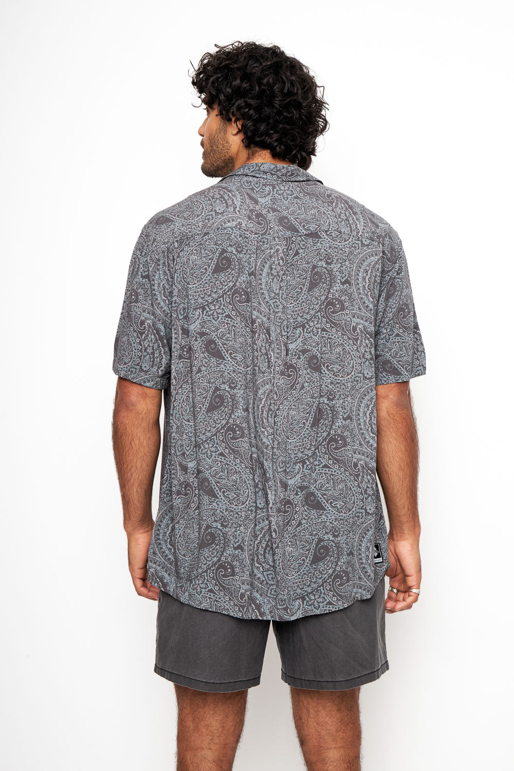 Camisa Mero Paisley Gris Hombre ECOVERO™
