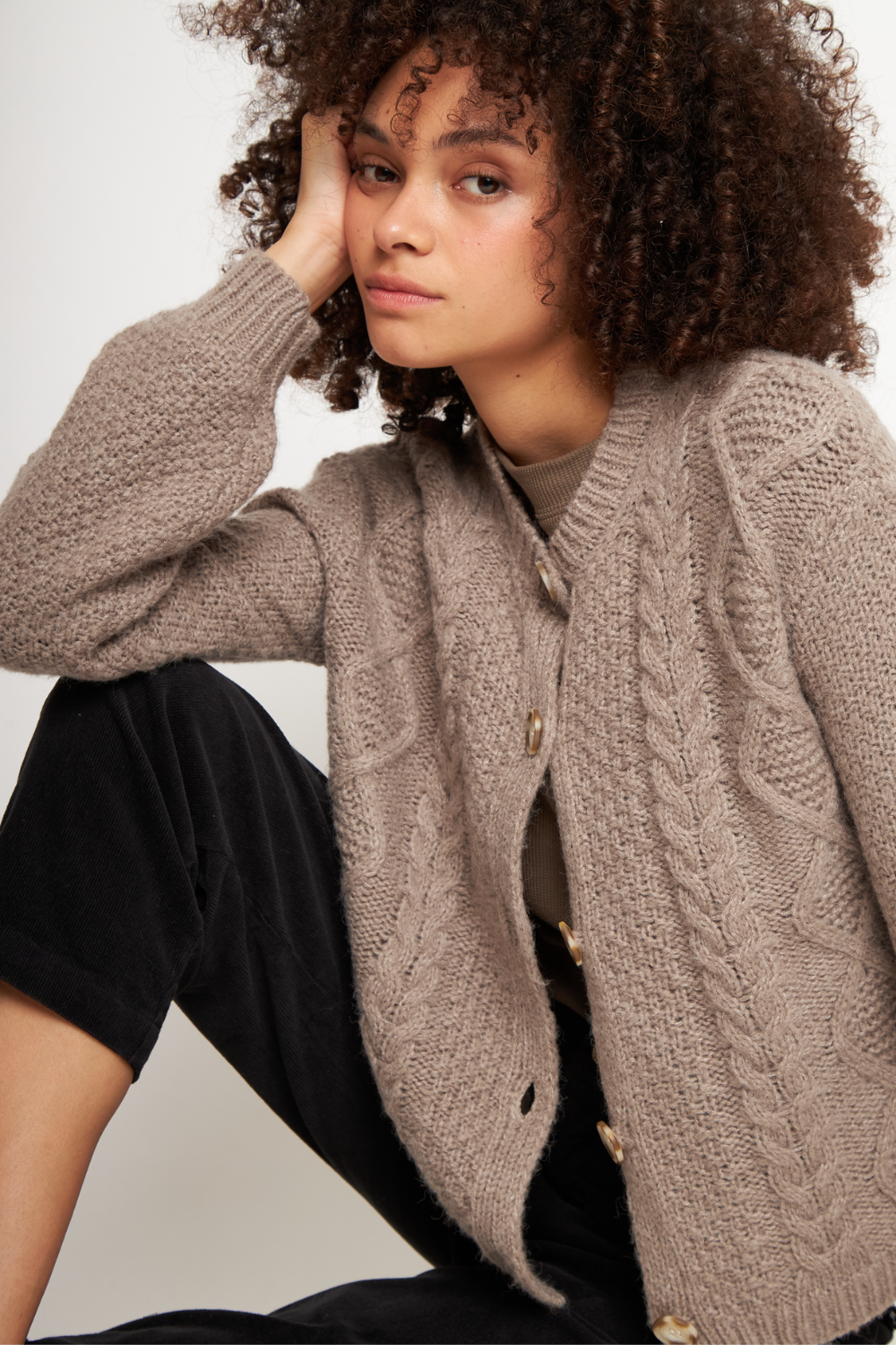 Cárdigan Zaga Beige Mujer