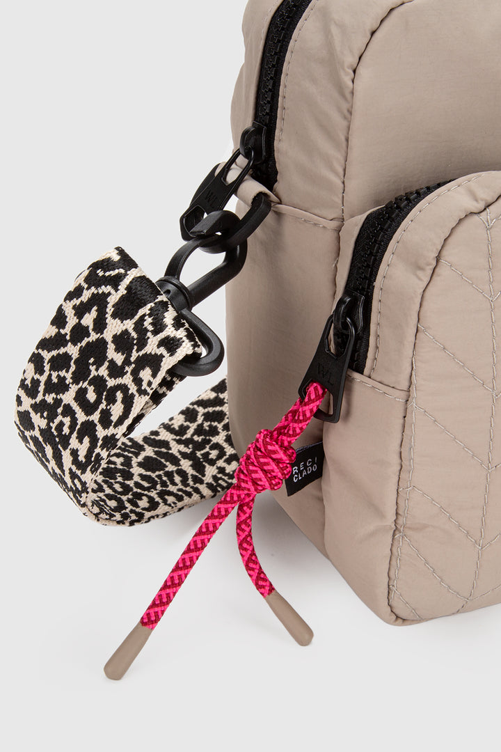 Cartera Rina Reciclada Beige Animal Print