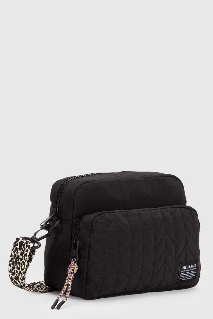 Cartera Rina Reciclada Negra Animal Print