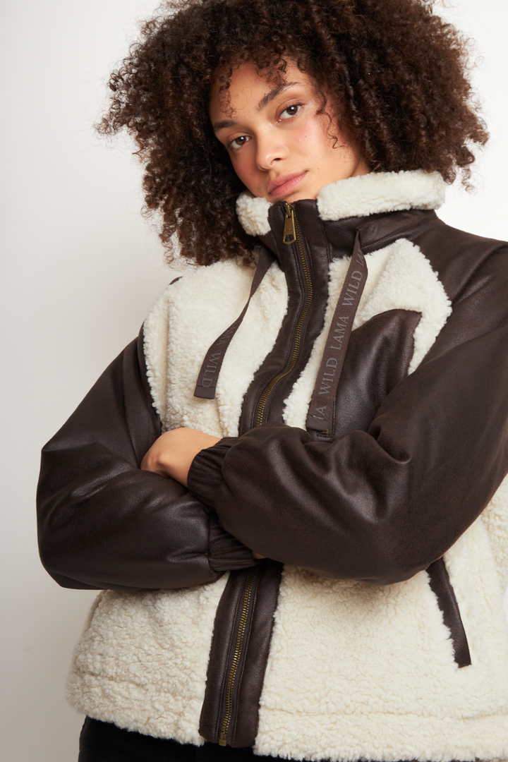 Chaqueta Loy Reciclada Café Mujer