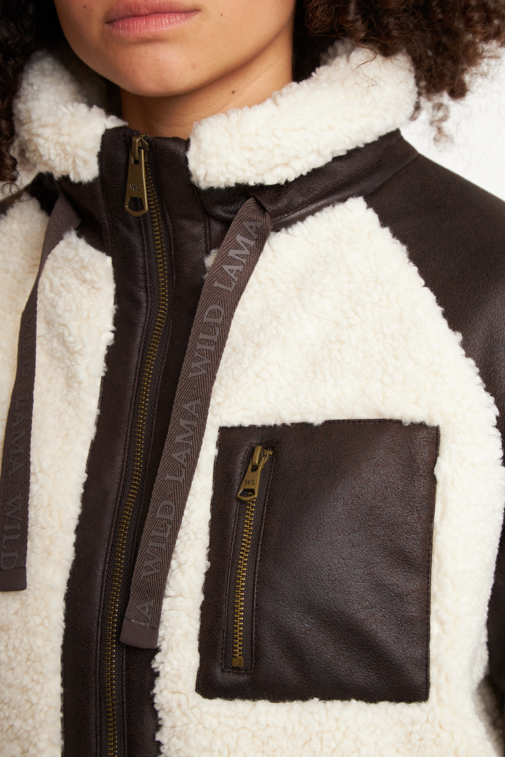 Chaqueta Loy Reciclada Café Mujer