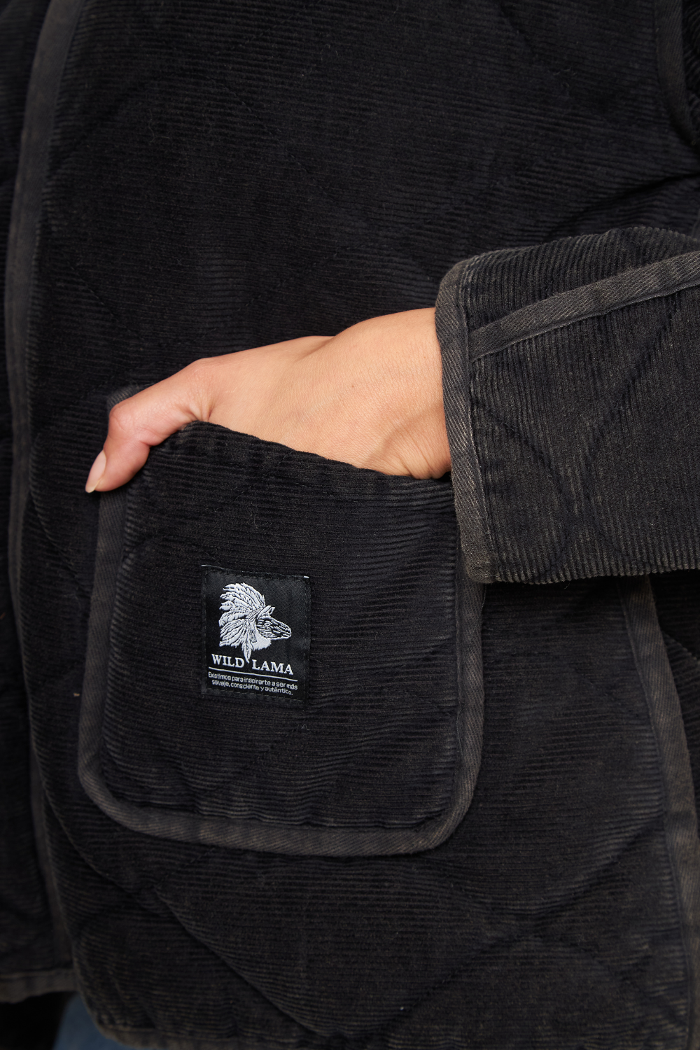 Chaqueta Vespa Corduroy Orgánica Negra Mujer