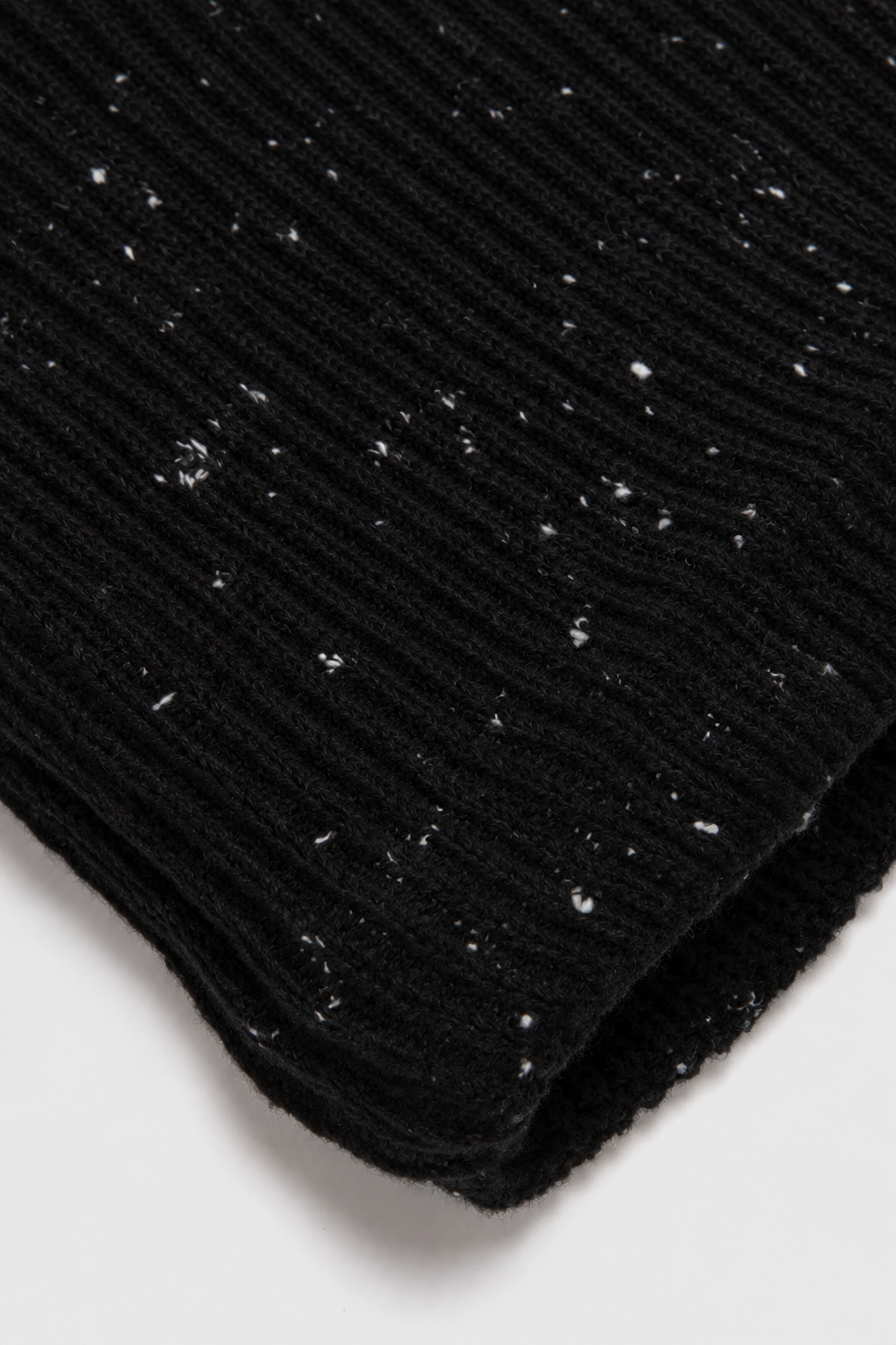Cuello Lua Reciclado Negro