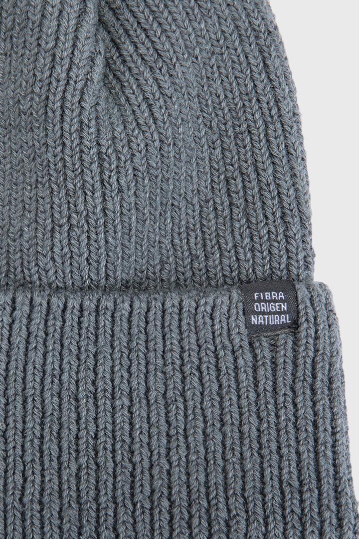 Gorro Greg Fibras Naturales Gris Azulado