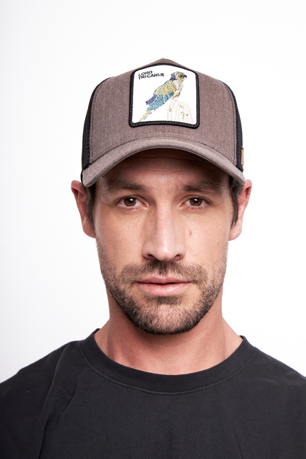 Jockey Loro Tricahue Orgánico Café Lavado