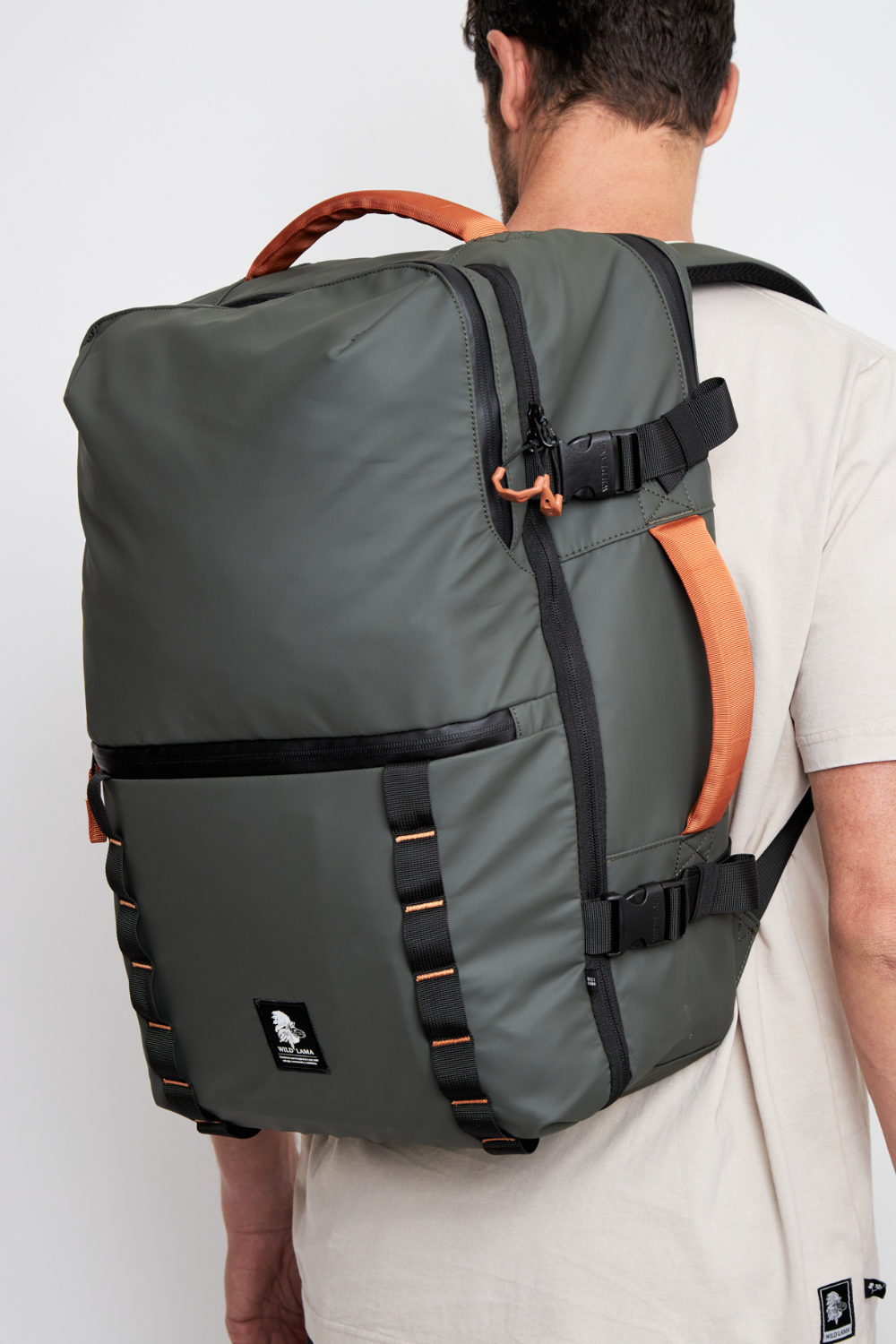 Mochila Travel Baku L Reciclada Verde 44 Lts.