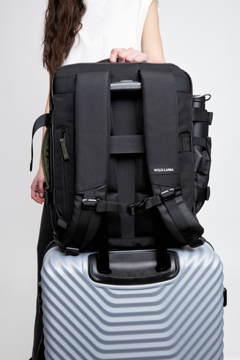 Mochila Travel Baku M Reciclada Negra 26 Lts.