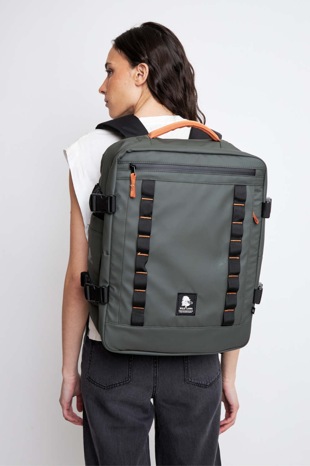 Mochila Travel Baku M Reciclada Verde 26 Lts.